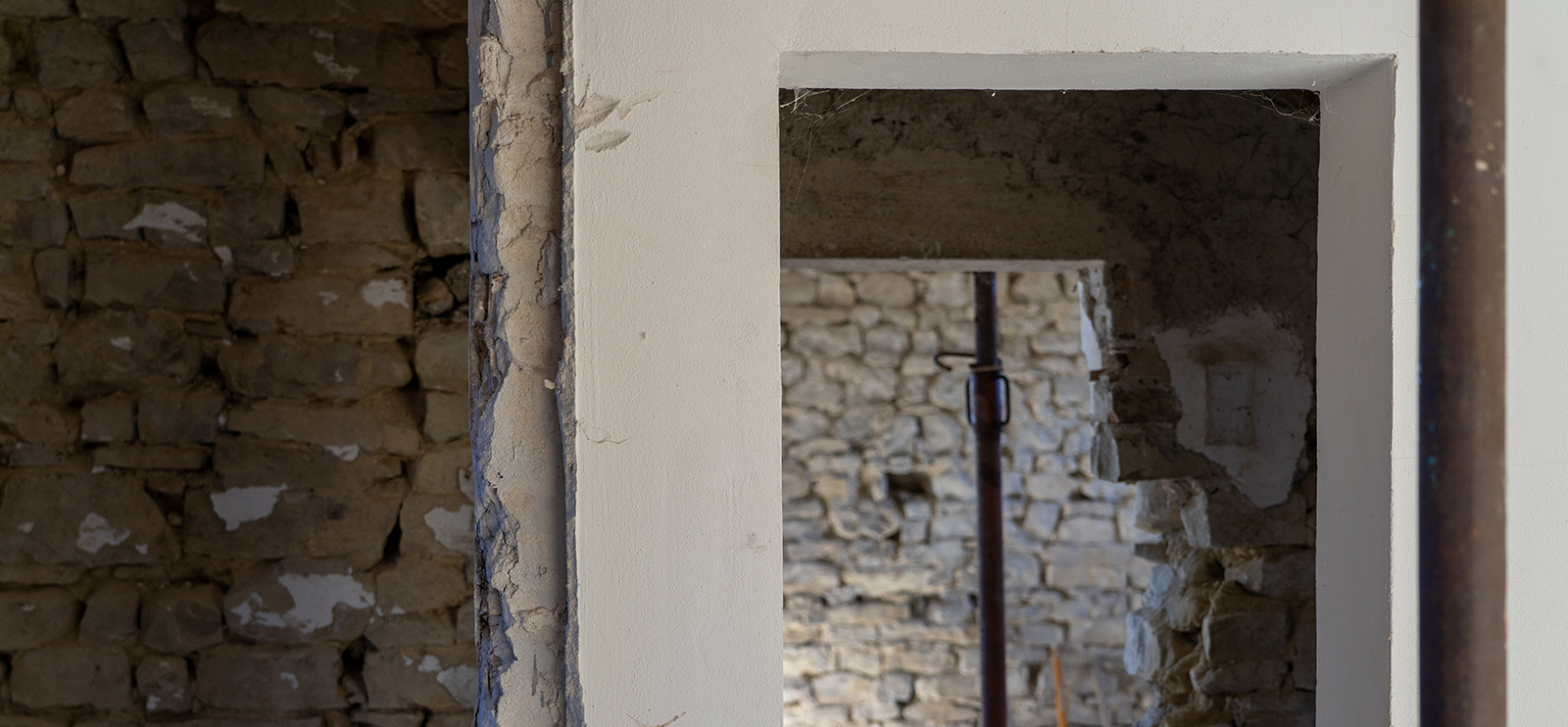 Intervento di ristrutturazione strutturale interna ed esterna eseguito da EdilCRES